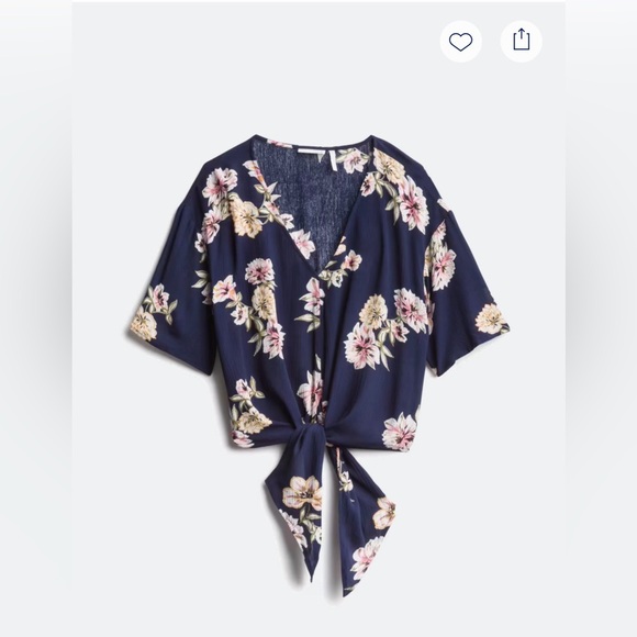 Lia Rhee Tie Front Top - Picture 5 of 6